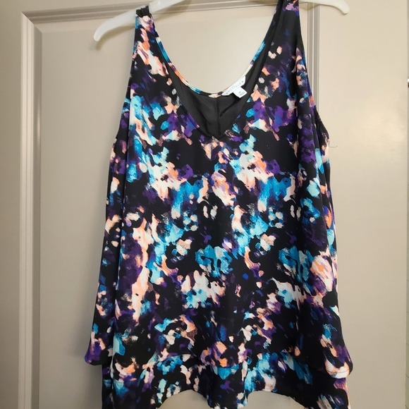 Clothes - Picture 3 of 13